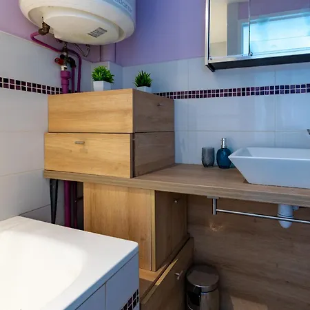 Le Castor Metro L11 Apartment Montreuil (Seine-Saint-Denis)